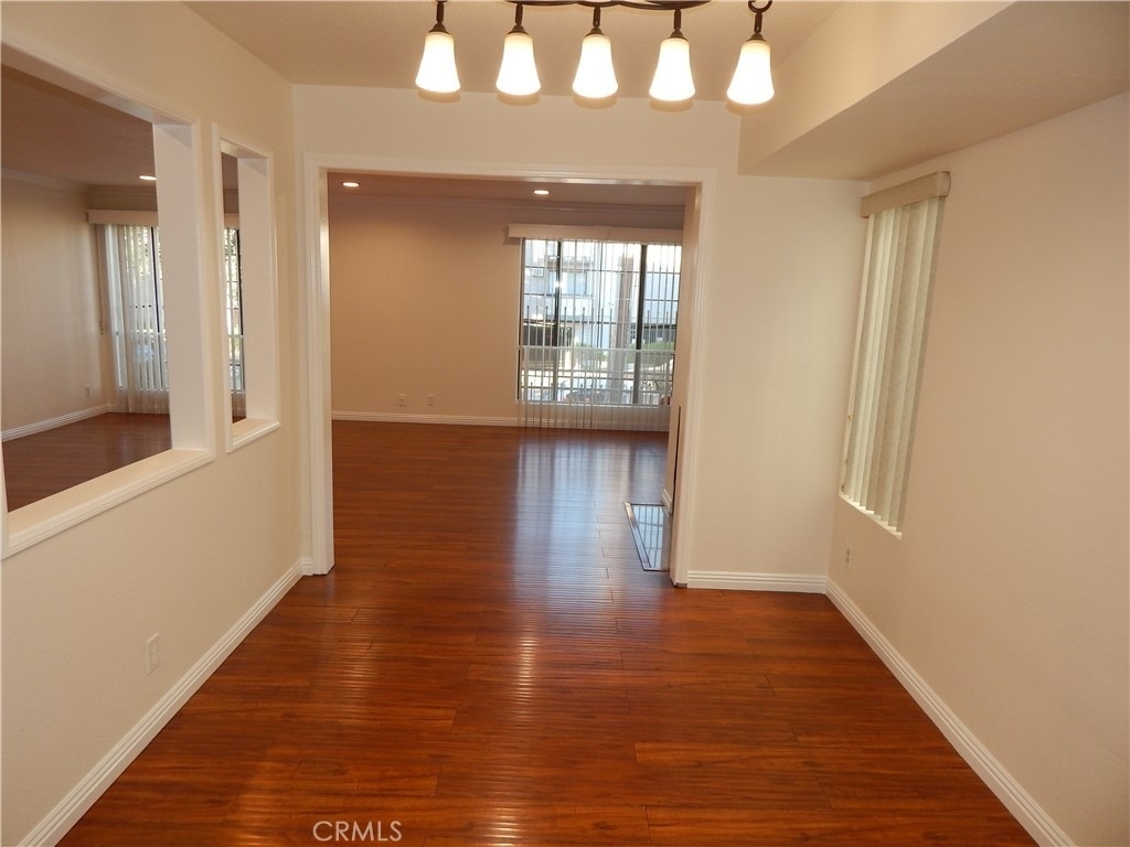 11834 Gilmore - Photo 7