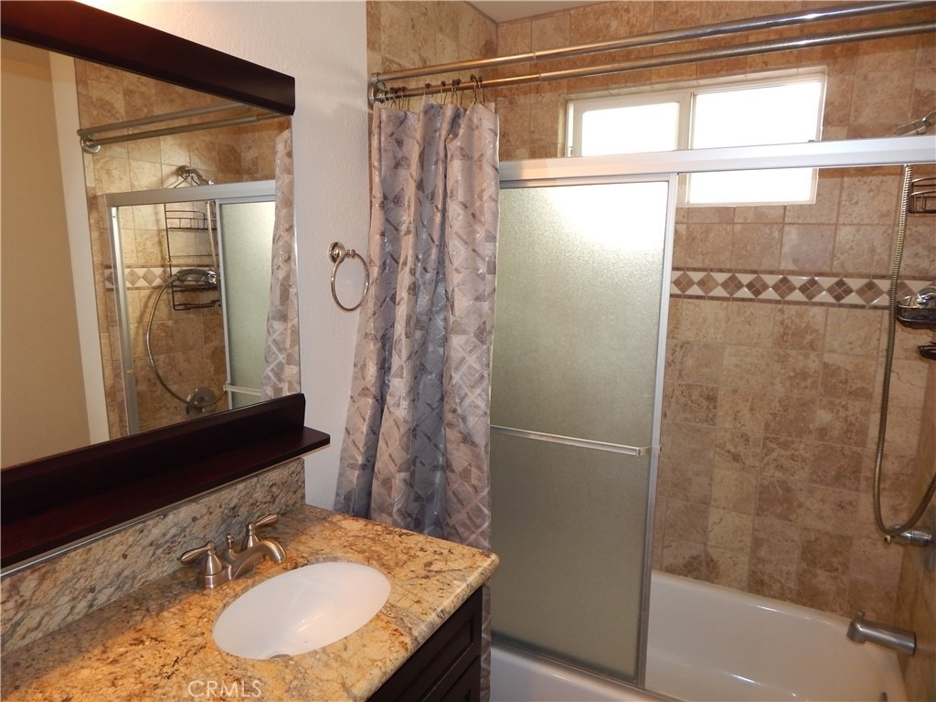 11834 Gilmore - Photo 14