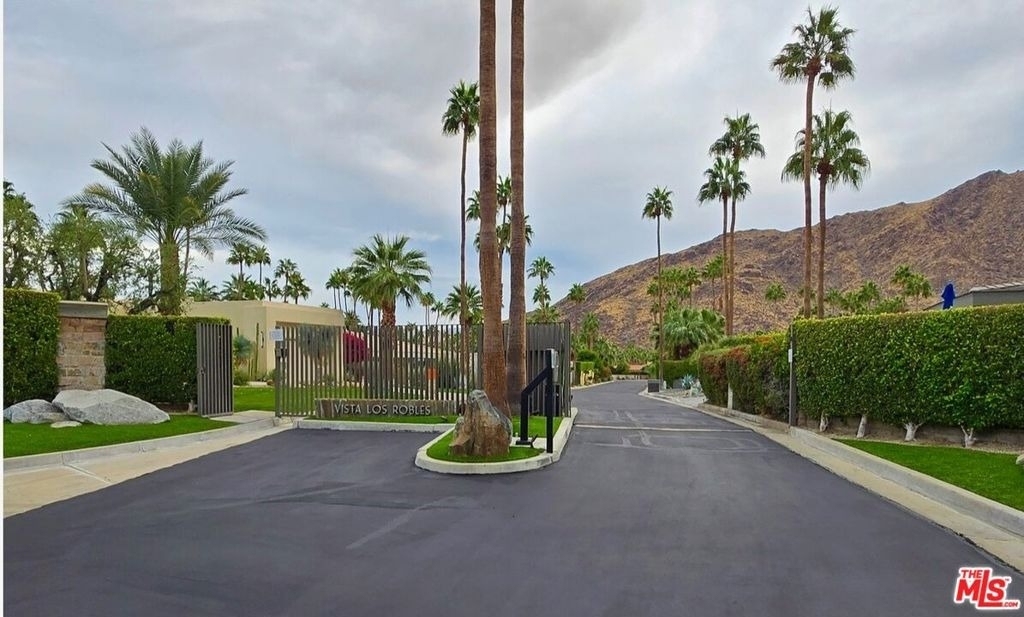 1175 Los Robles Drive - Photo 1