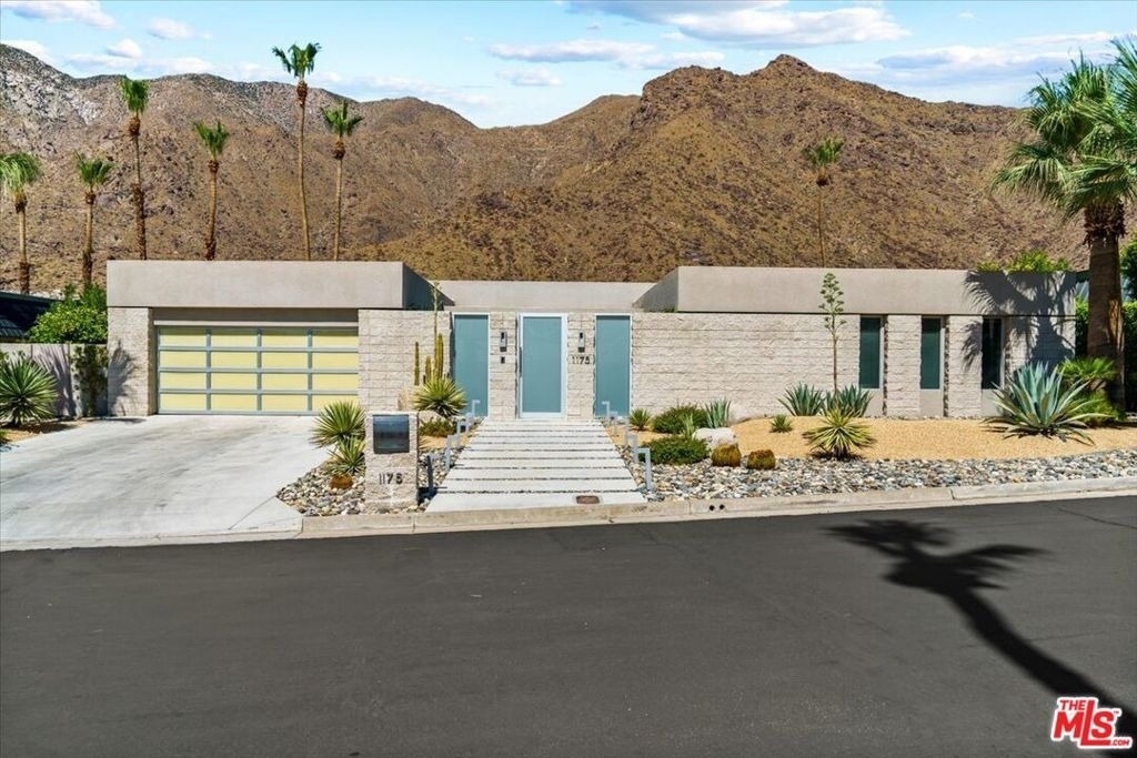 1175 Los Robles Drive - Photo 2