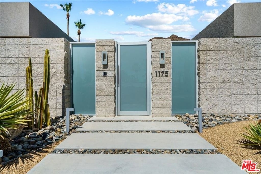 1175 Los Robles Drive - Photo 4