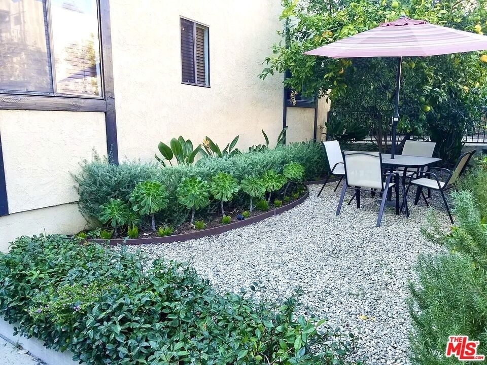 1237 N Ogden Drive - Photo 13