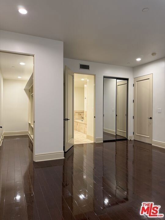 137 S Spalding Drive - Photo 8