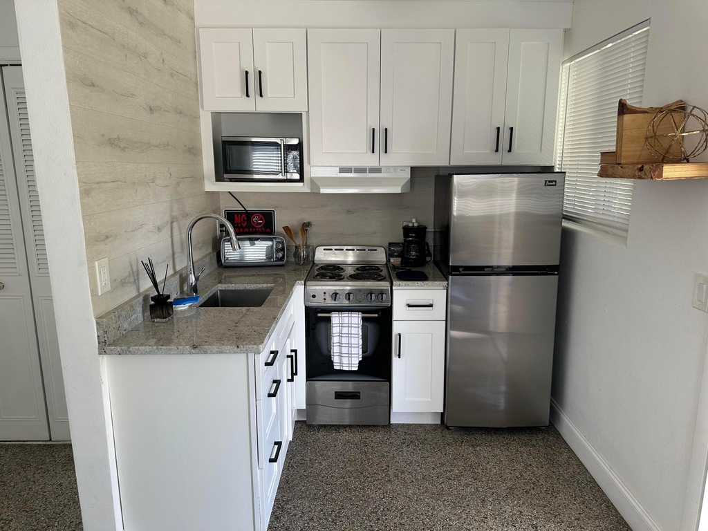 1258 Beach Road - Photo 2