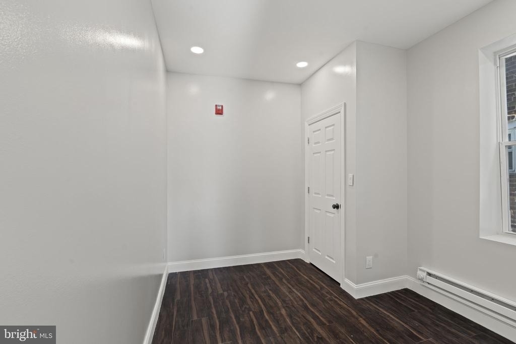 5237 Chester Avenue - Photo 24