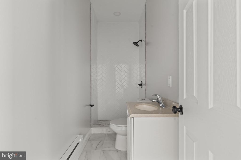 5237 Chester Avenue - Photo 13
