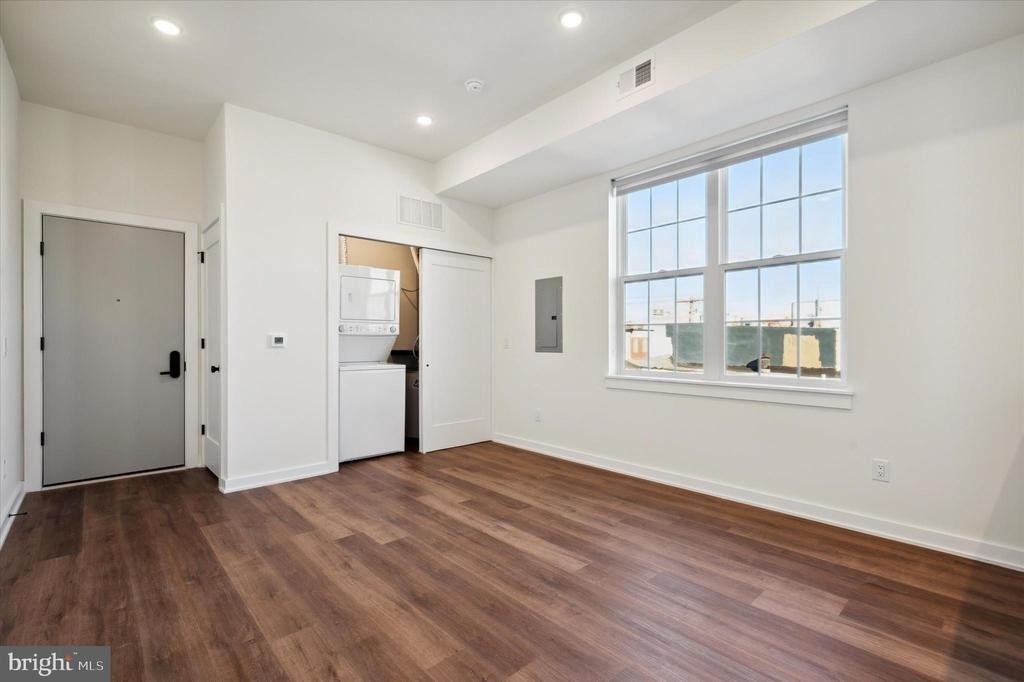 2513 N Howard Street - Photo 5