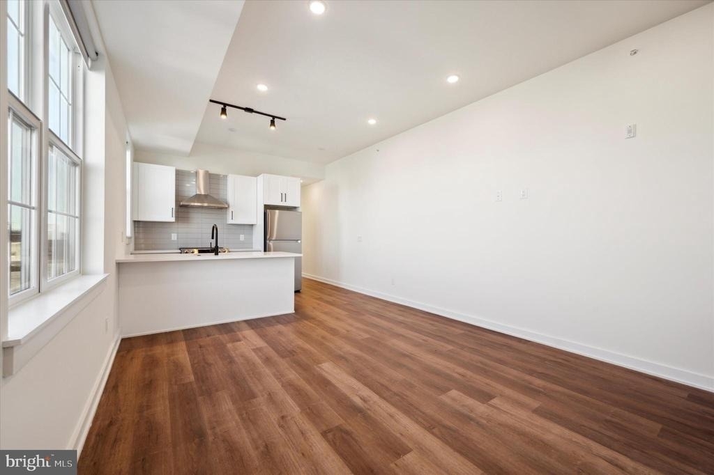 2513 N Howard Street - Photo 7