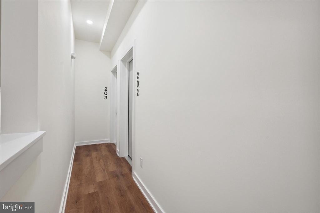 2513 N Howard Street - Photo 11