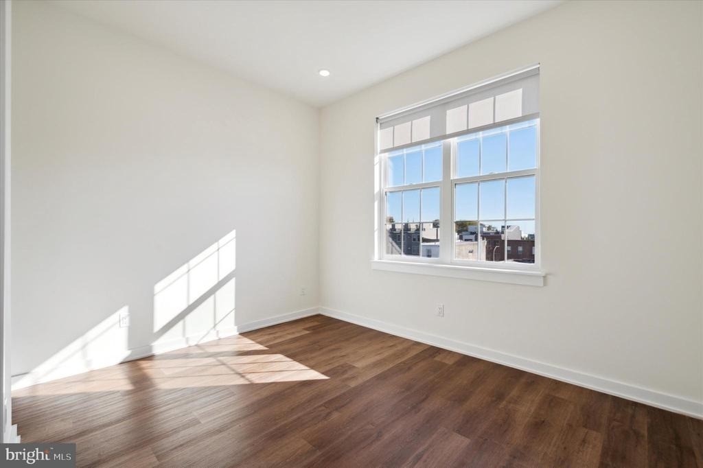 2513 N Howard Street - Photo 15