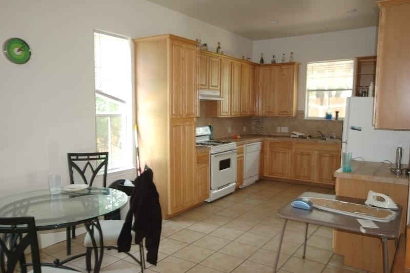 5406 Martin Ave - Photo 0