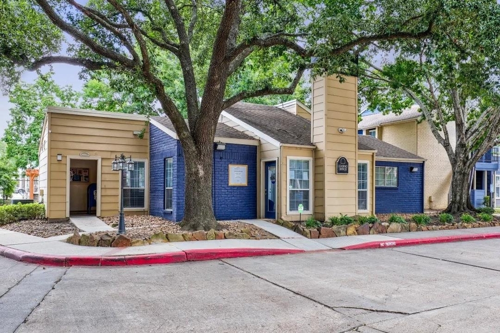 1100 Graham Drive - Photo 13