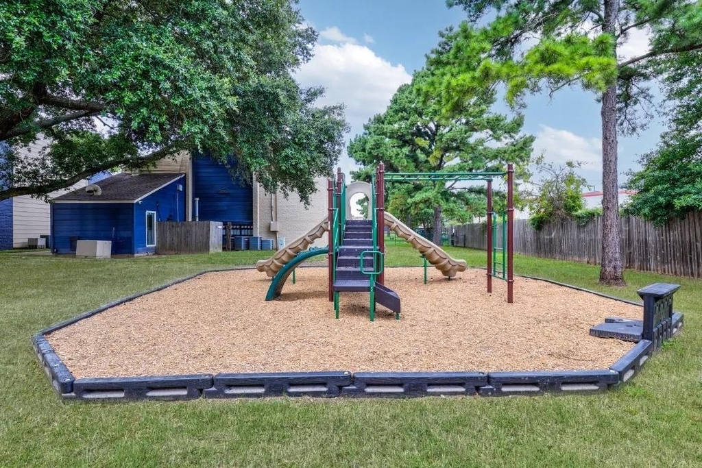 1100 Graham Drive - Photo 20