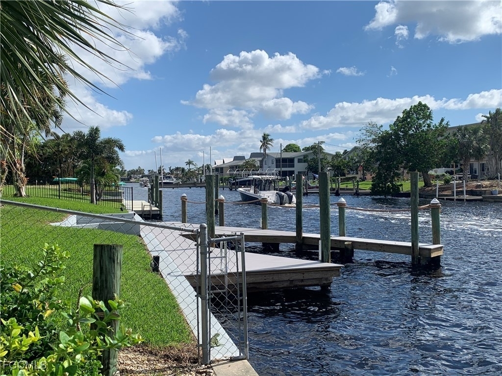 1628 Se 46th Street - Photo 32
