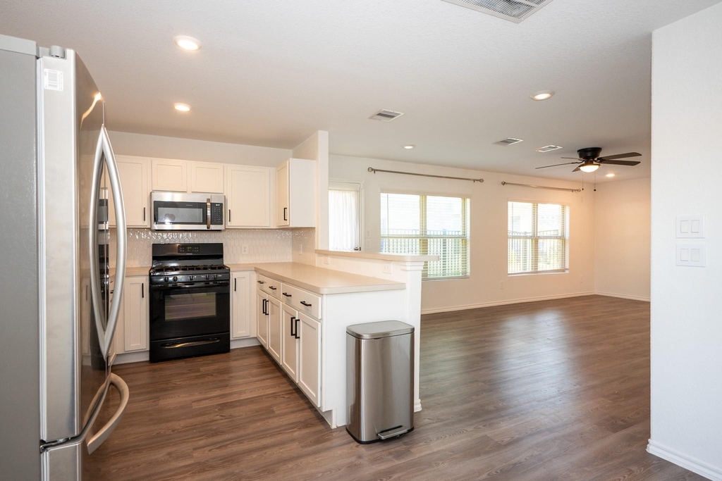 5403 Rosser Ruby Way - Photo 7