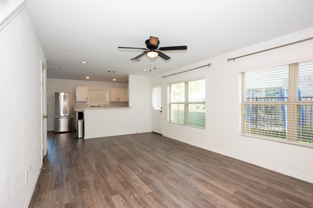 5403 Rosser Ruby Way - Photo 4