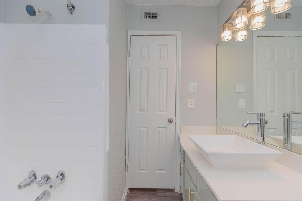 3001 Hillcroft Street - Photo 12