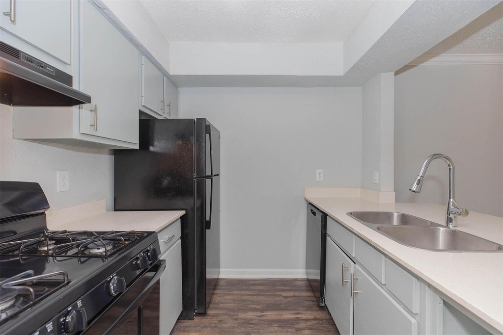 3001 Hillcroft Street - Photo 20
