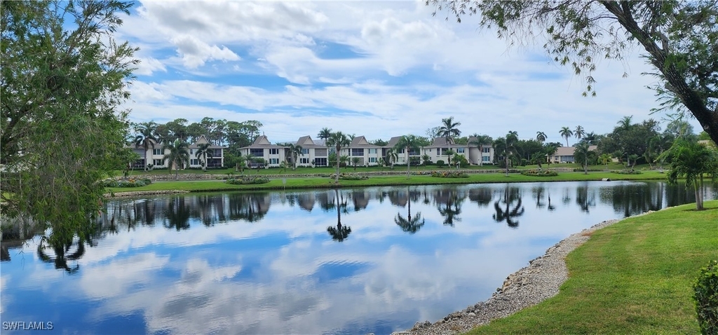 69 Georgetown Boulevard - Photo 0
