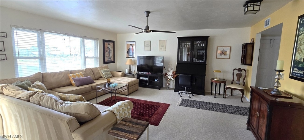 69 Georgetown Boulevard - Photo 4