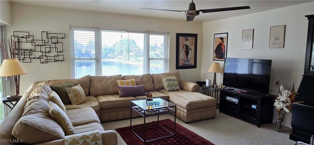 69 Georgetown Boulevard - Photo 3
