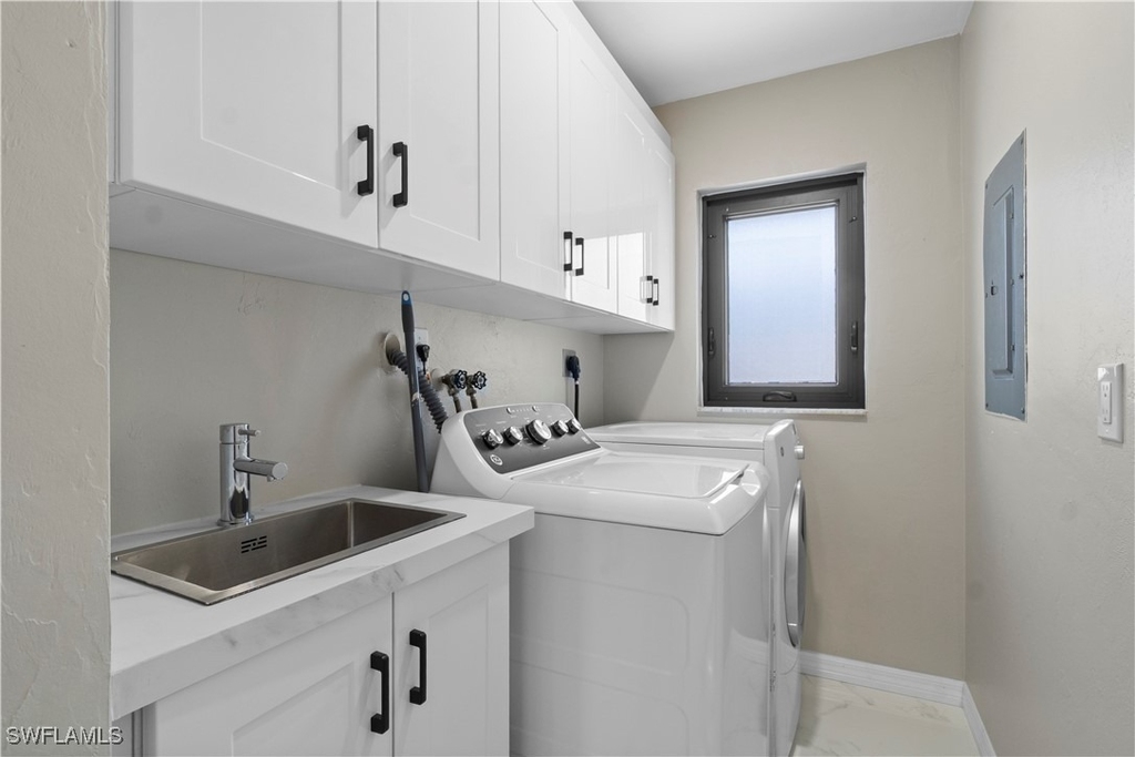 659 108th Avenue N - Photo 24
