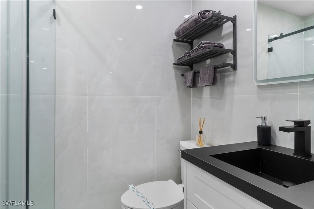 659 108th Avenue N - Photo 25