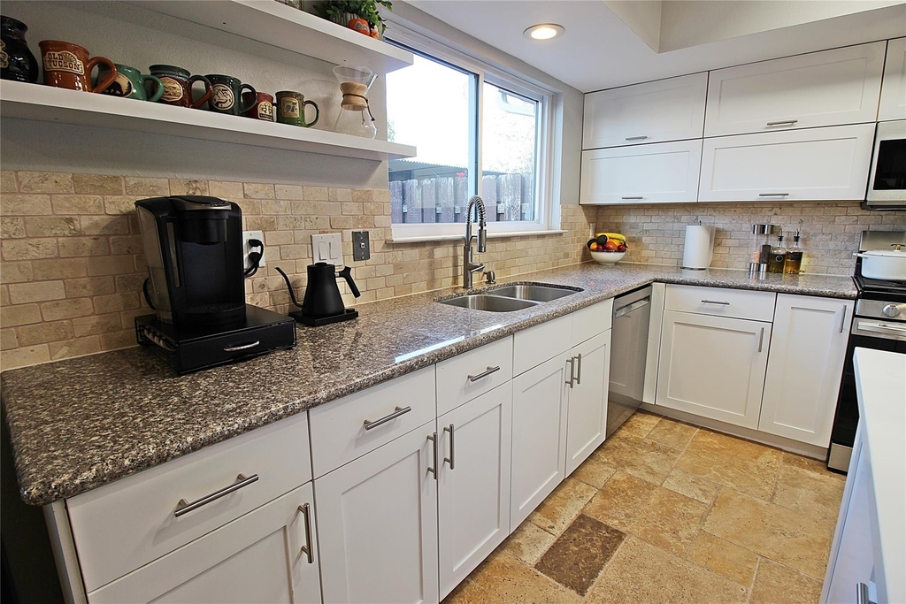 10386 Hammerly Boulevard - Photo 12