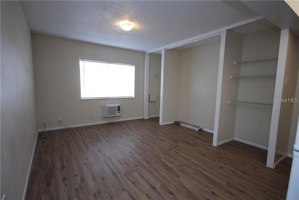 1254 E 113th Avenue - Photo 2