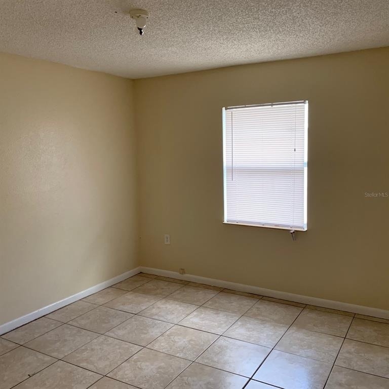 518 Pinewood Avenue - Photo 1