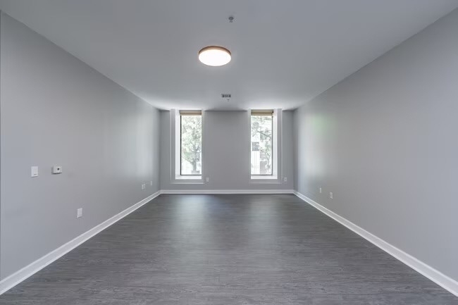 333 State Street - Photo 2