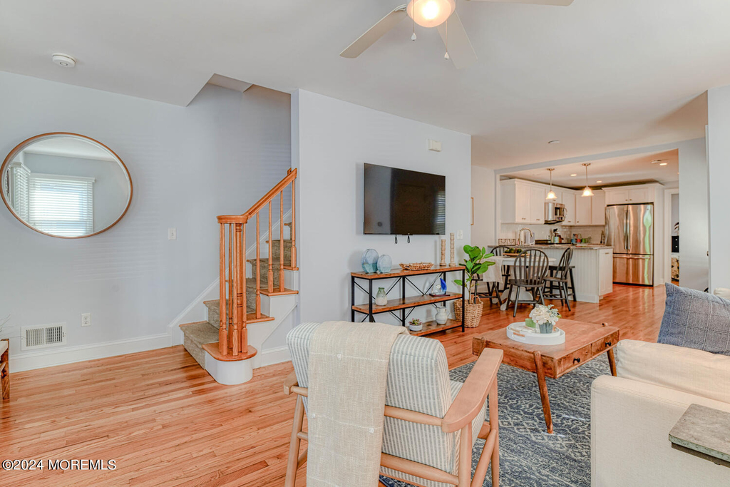 94 Clark Avenue - Photo 5