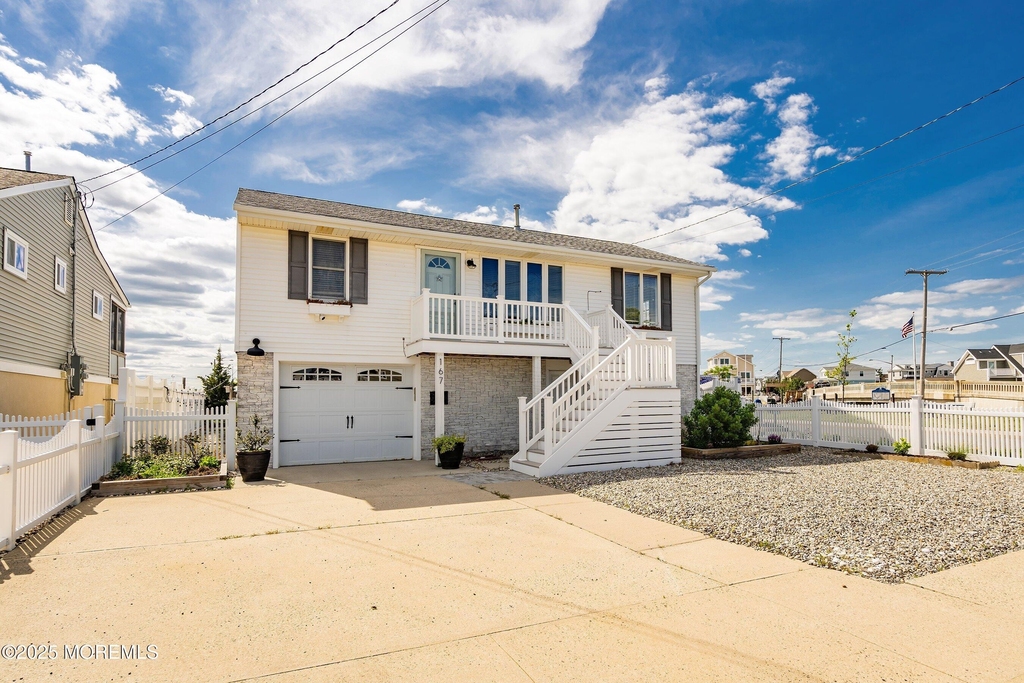 167 4th Avenue - Photo 1