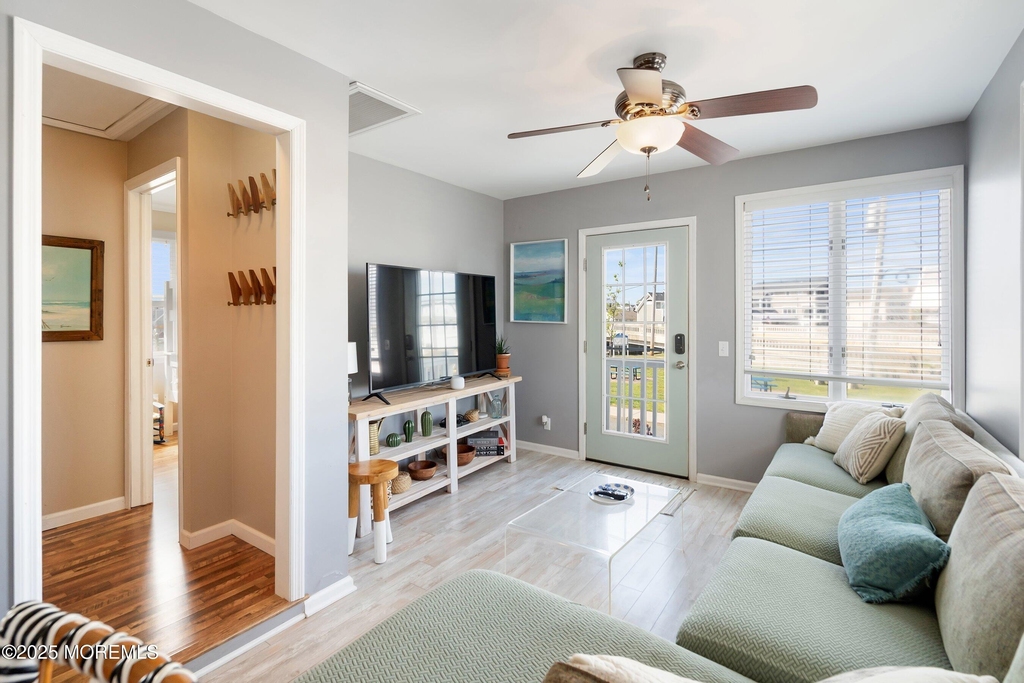 167 4th Avenue - Photo 5