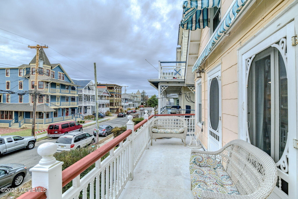 19 Webb Avenue - Photo 35