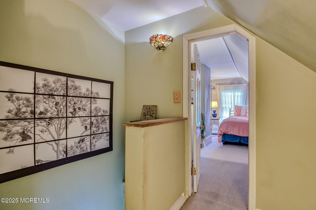 19 Webb Avenue - Photo 24