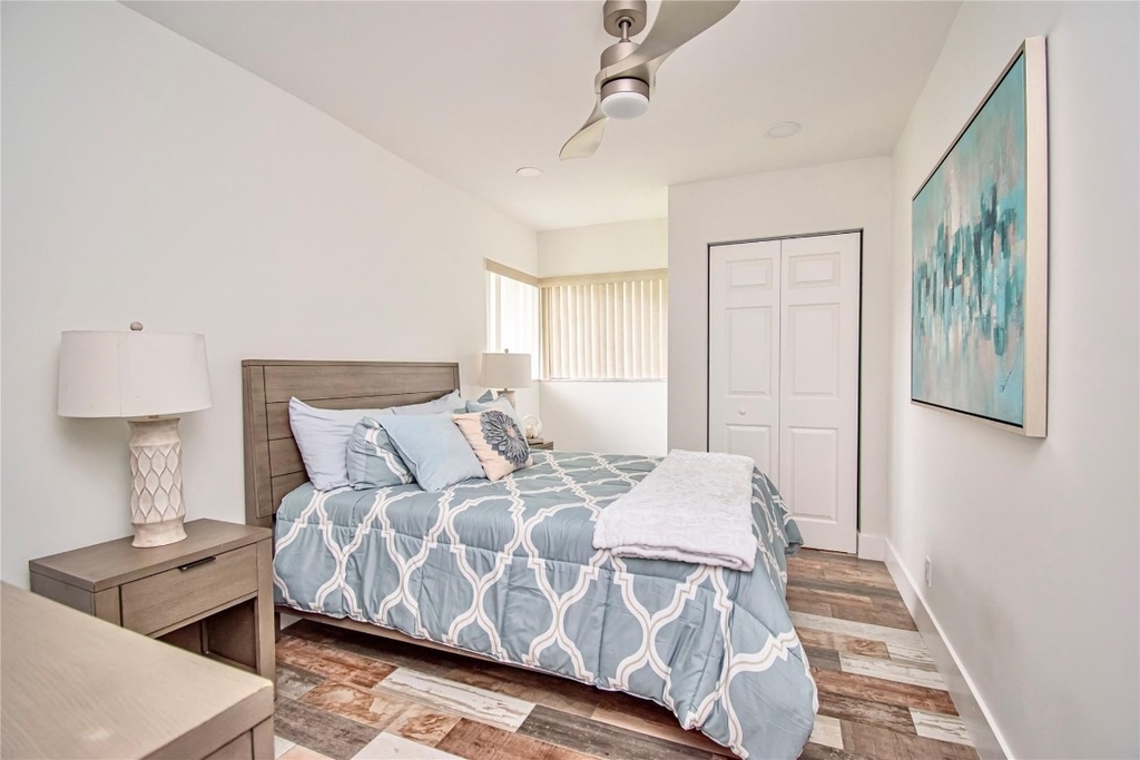 6557 Country Wood Way - Photo 13