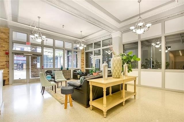 910 Houston Street - Photo 4