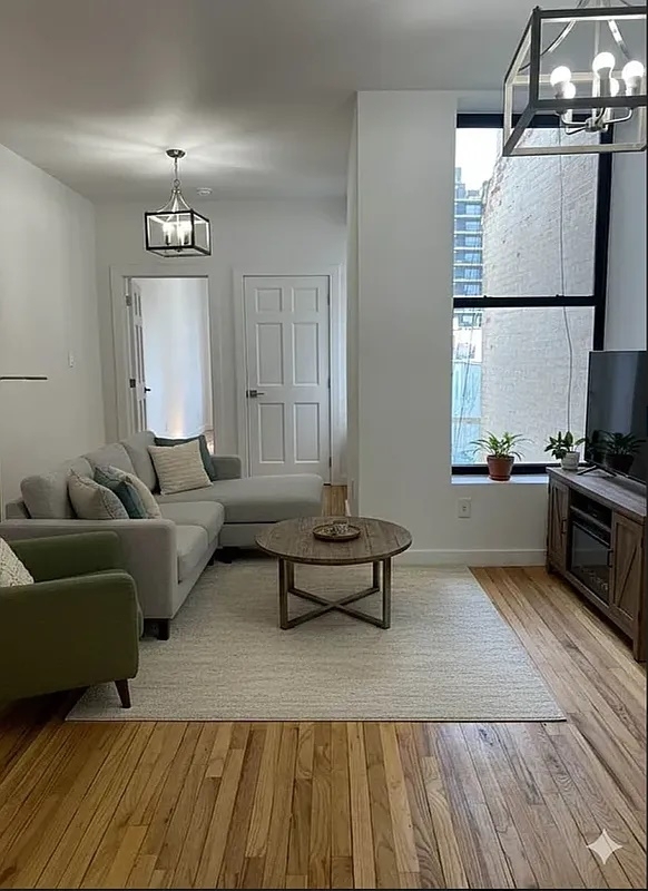 2409 Tilden Avenue - Photo 0