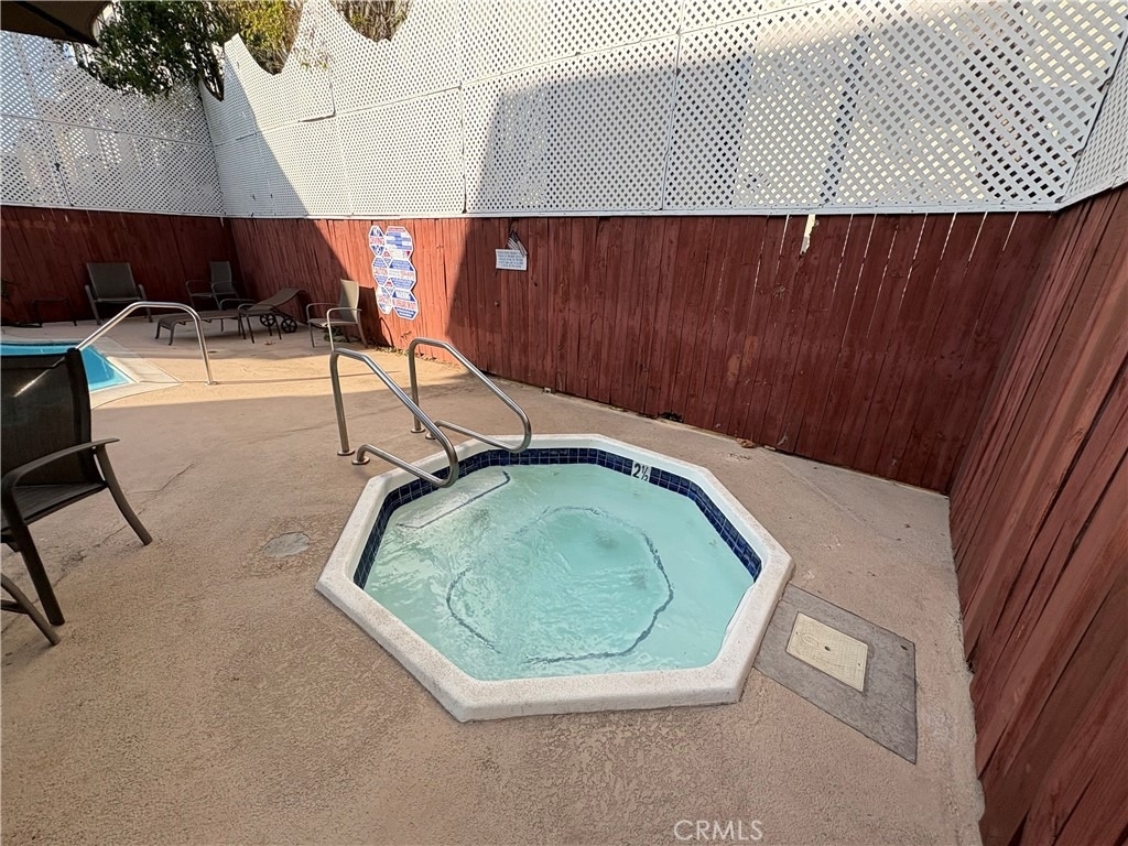 5625 Sumner - Photo 24