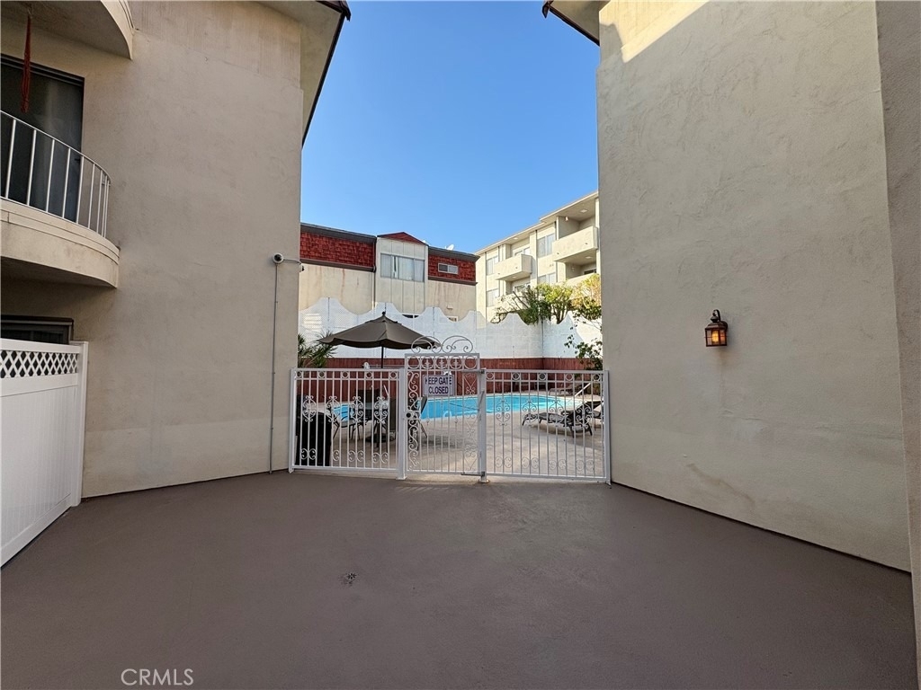 5625 Sumner - Photo 26