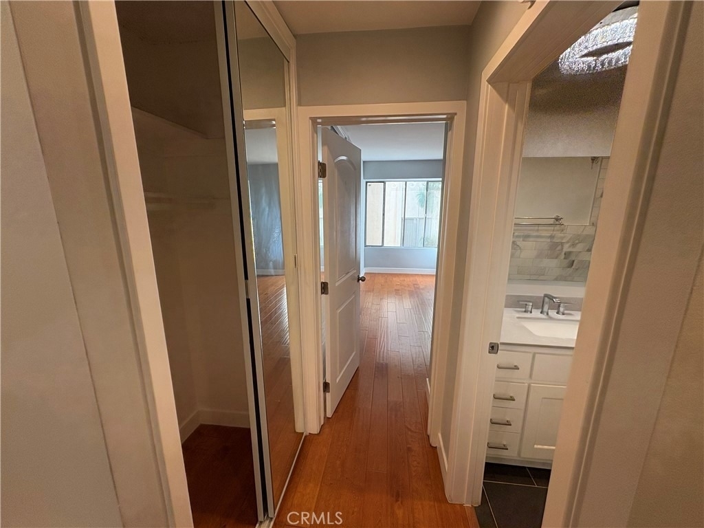5625 Sumner - Photo 11