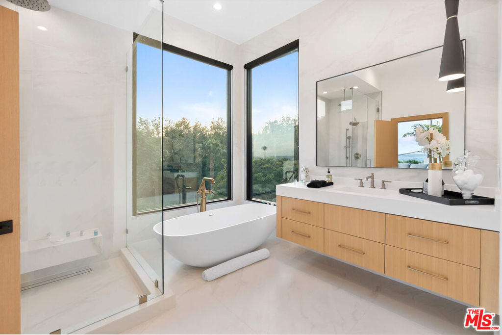 27187 Sea Vista Drive - Photo 19