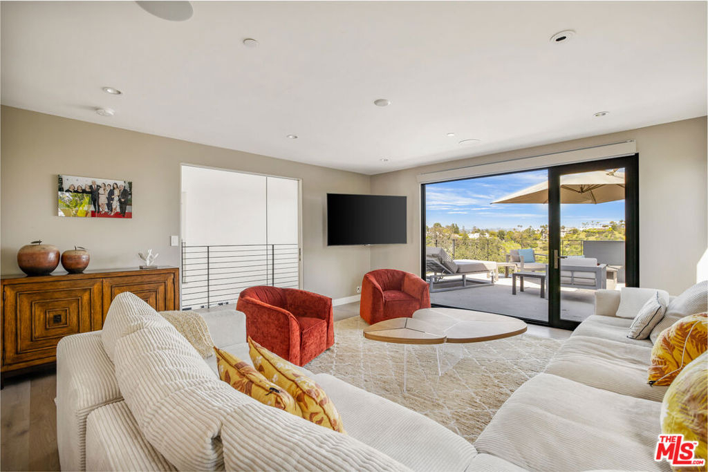 1172 Linda Flora Drive - Photo 13
