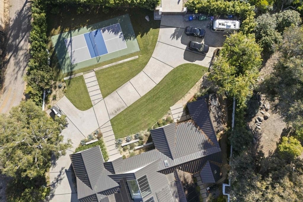 4874 Sun Valley Rd - Photo 40