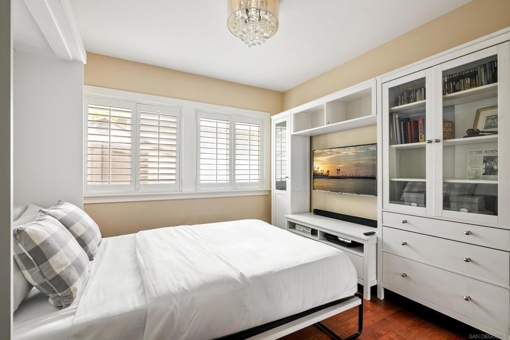 1865 Mission Cliff Drive - Photo 11