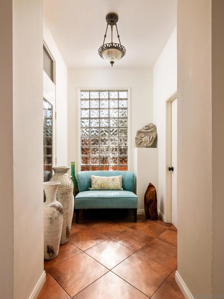 618 Gravilla Pl - Photo 11