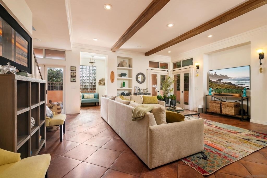 618 Gravilla Pl - Photo 15