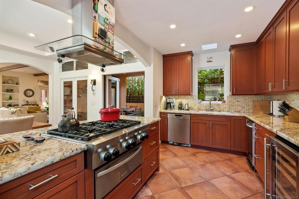 618 Gravilla Pl - Photo 22