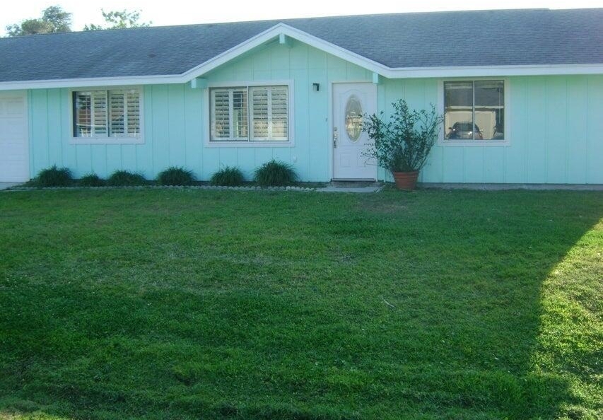 8350 Se Sweetbay Drive - Photo 11